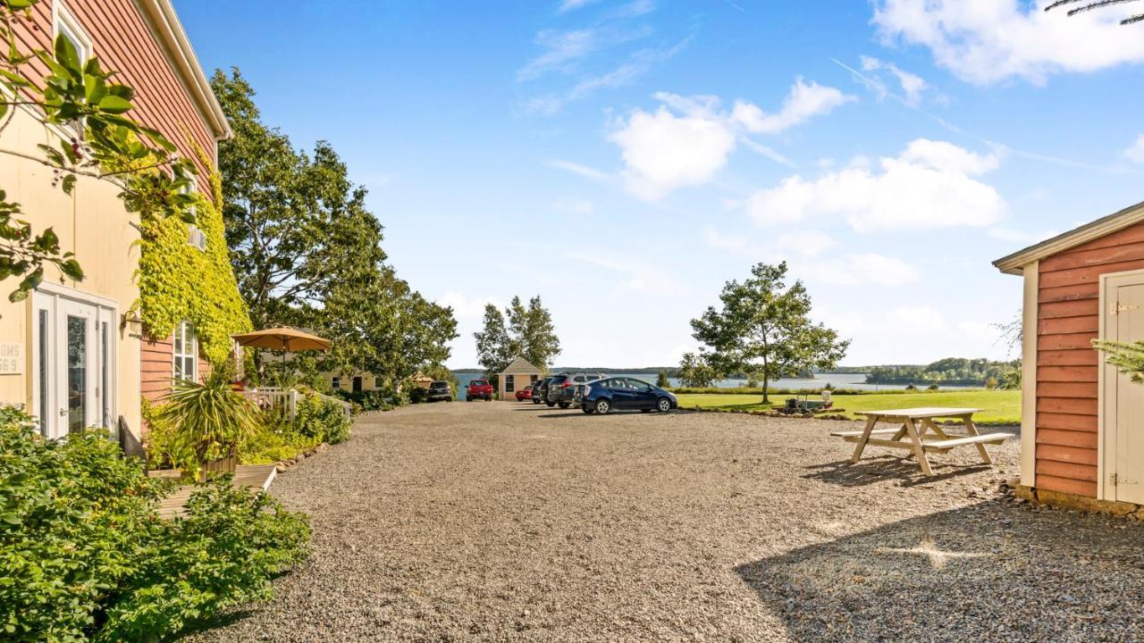 Bayview Pines Country Inn B&B Mahone Bay Εξωτερικό φωτογραφία